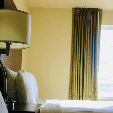 Cobblestone Hotel&Suites - Devils Lake Extérieur photo