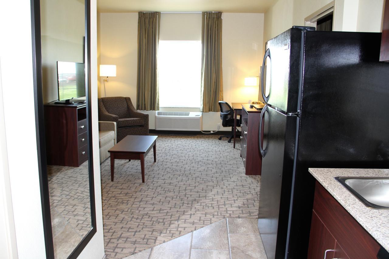 Cobblestone Hotel&Suites - Devils Lake Extérieur photo